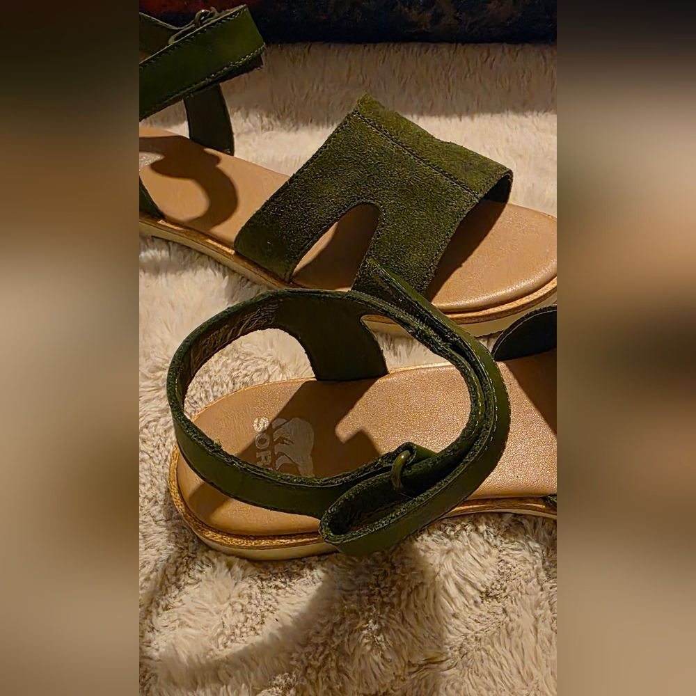 NEW IN BOX Sorel Leather Sandals - Picture 7 of 12